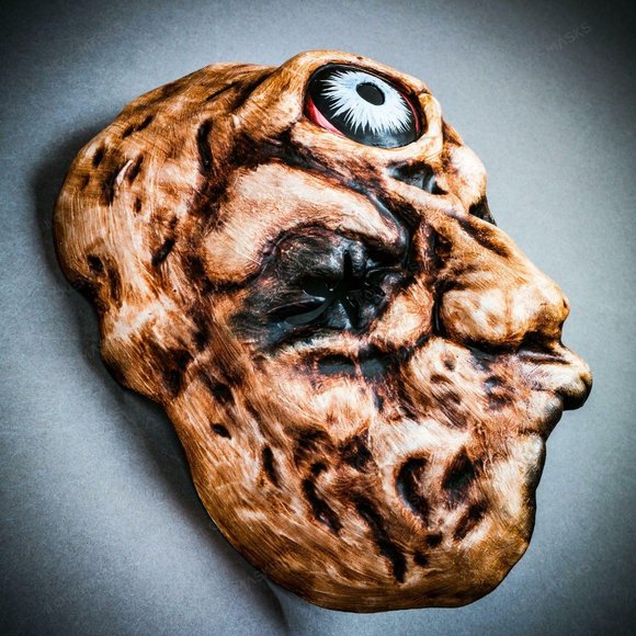Halloween Realistic Horror Monster One-Eye Mask - Picture 7 of 8